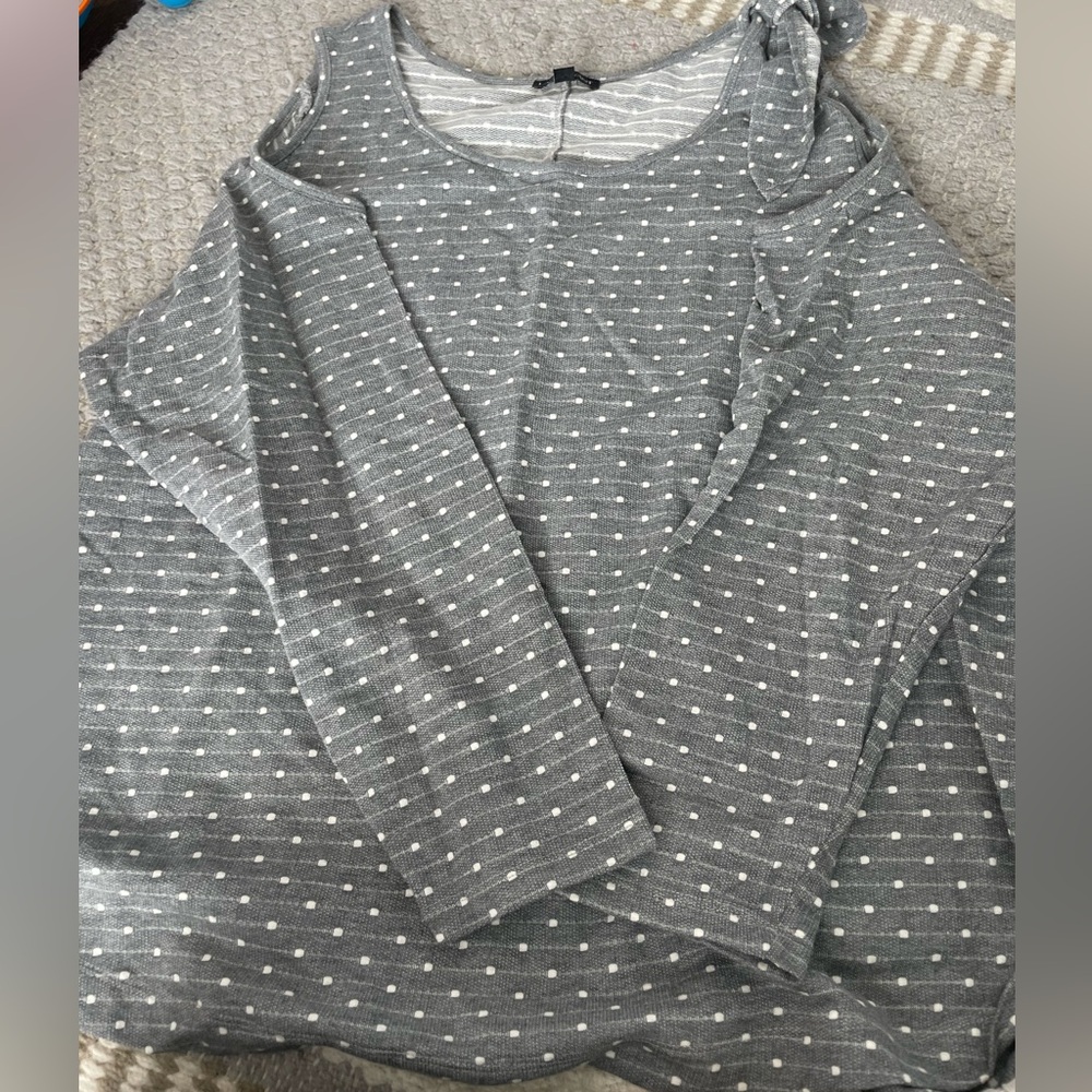 Lane Bryant Gray and White Polka Dot long sleeve top with cold shoulder cutout